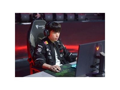 T1 압도적 승리에 블리츠크랭크 서포터 화제