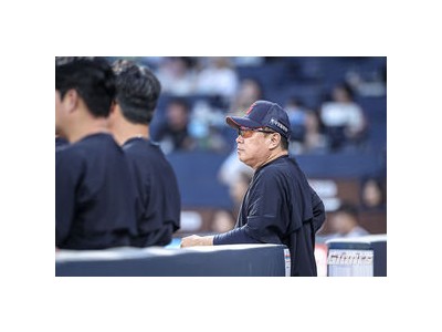 롯데 NC에 18-2 대승 장단 23안타 터뜨리며 승률 5할 유지