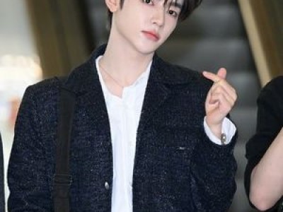 장하오 교사 자격증 공개에 팬들 놀라움