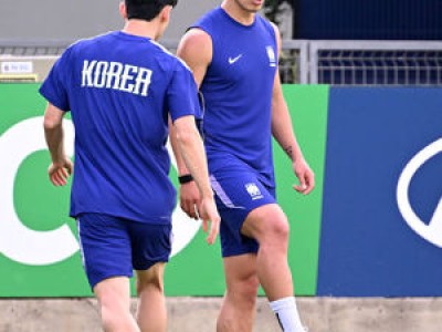 홍명보 감독 선제골 허용 후 곧바로 승부수 던진 듯