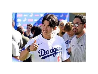 다저스 팬 페스트에서 영어 공부도 열심히 한 이승현