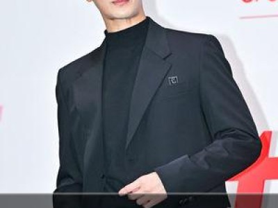 김수현 김새론과 교제 의혹에 해외 팬덤까지 분노