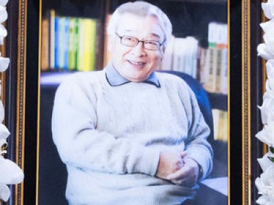 이순재 영면 영결식서 유족들 눈물 흘리며 마지막 인사